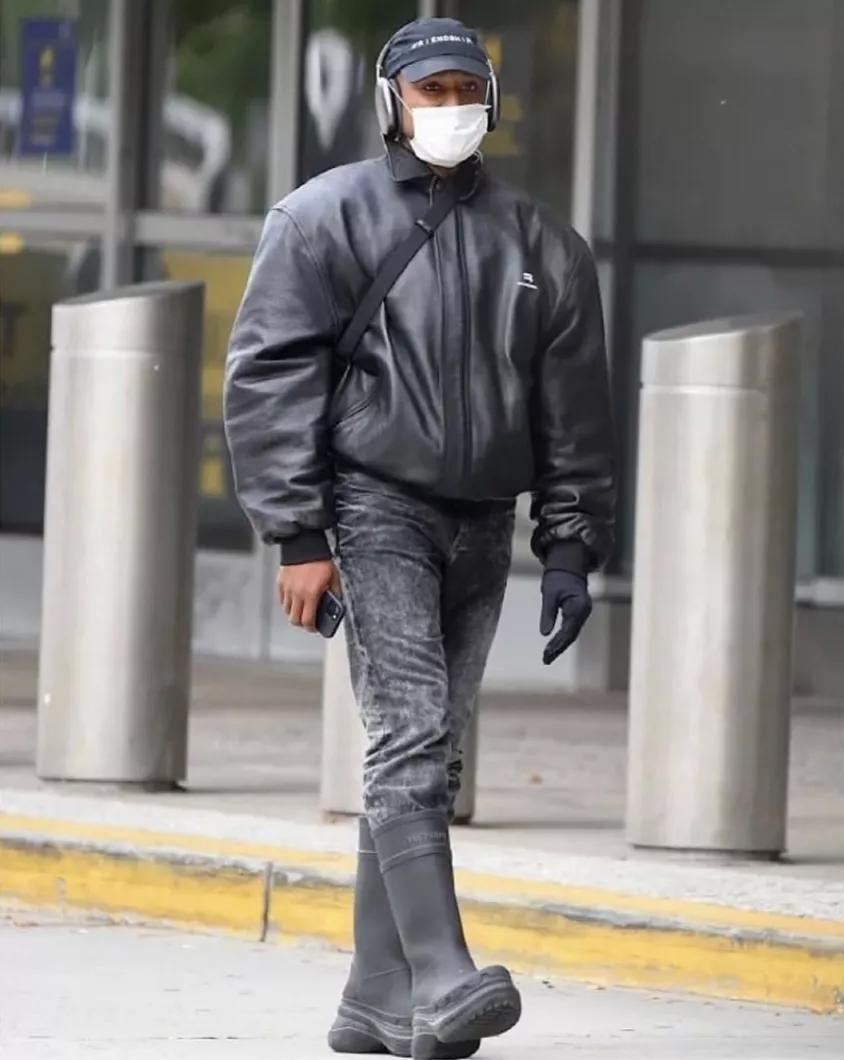 卡戴珊连体衣外穿高大上,卡戴珊巴黎世家蓝色连体衣