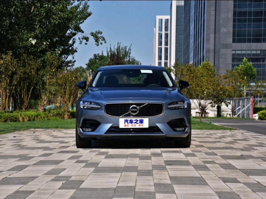 沃尔沃直降3万,2023款沃尔沃S90最新价格