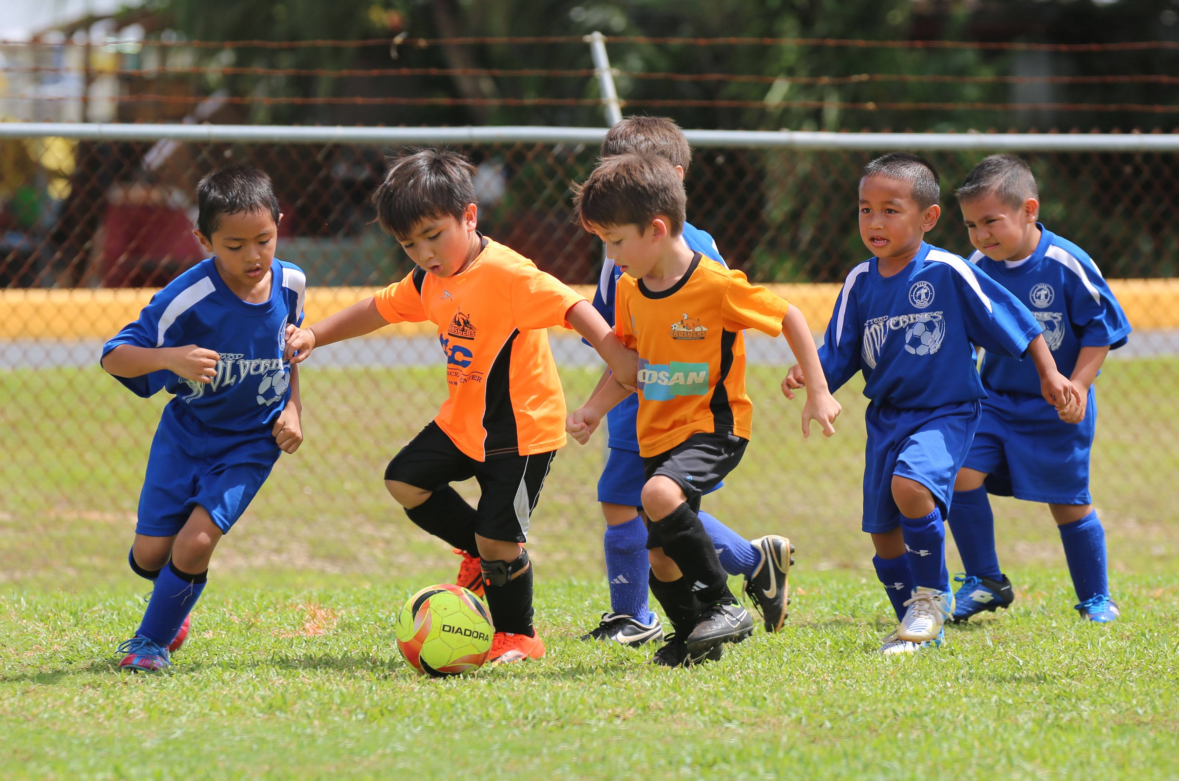 中国足球14岁少年梦想被泼冷水,中国足球的悲惨现状