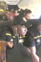 晕车晕得想吐,晕车晕到怀疑人生吐得一塌糊涂