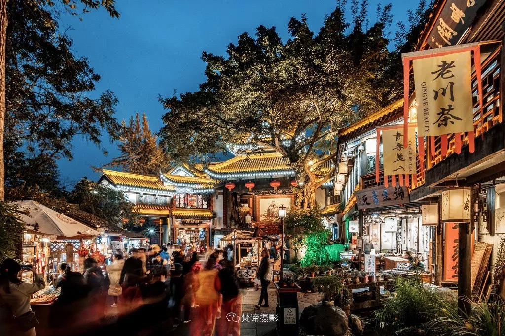 成都年轻人都是什么工作,成都基本都是川a吗