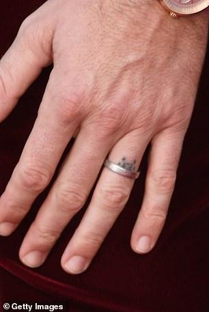 请以你的名字呼唤我男主事件,请以你的名字呼唤我男主食人族