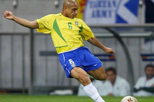 世界足坛10大任意球,世界十大任意球球员