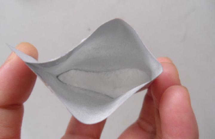 狗2天没拉屎了怎么办,狗上吐下泻吃什么药能治