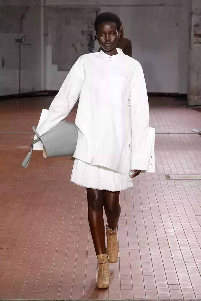 学服装打版必须要学服装设计,服装打版与裁剪教程