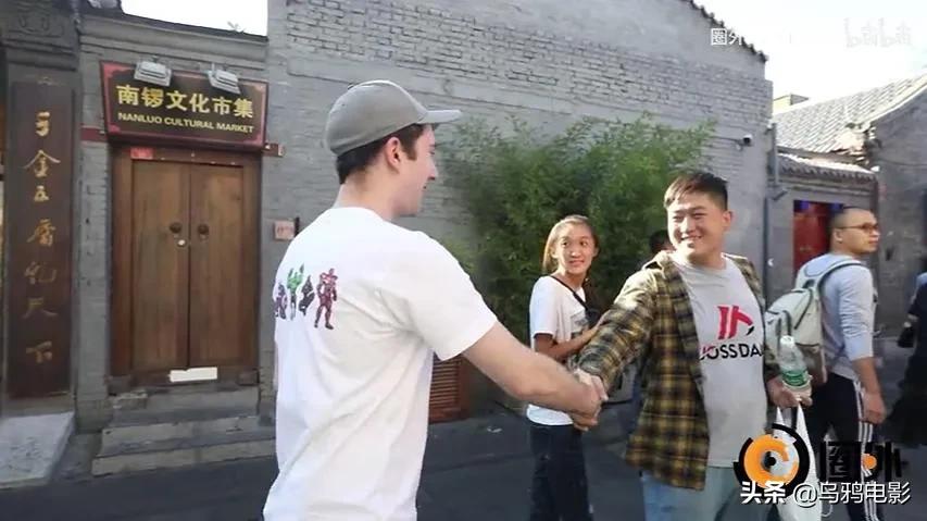 风口浪尖，这个美国人，凭什么被央视点赞了