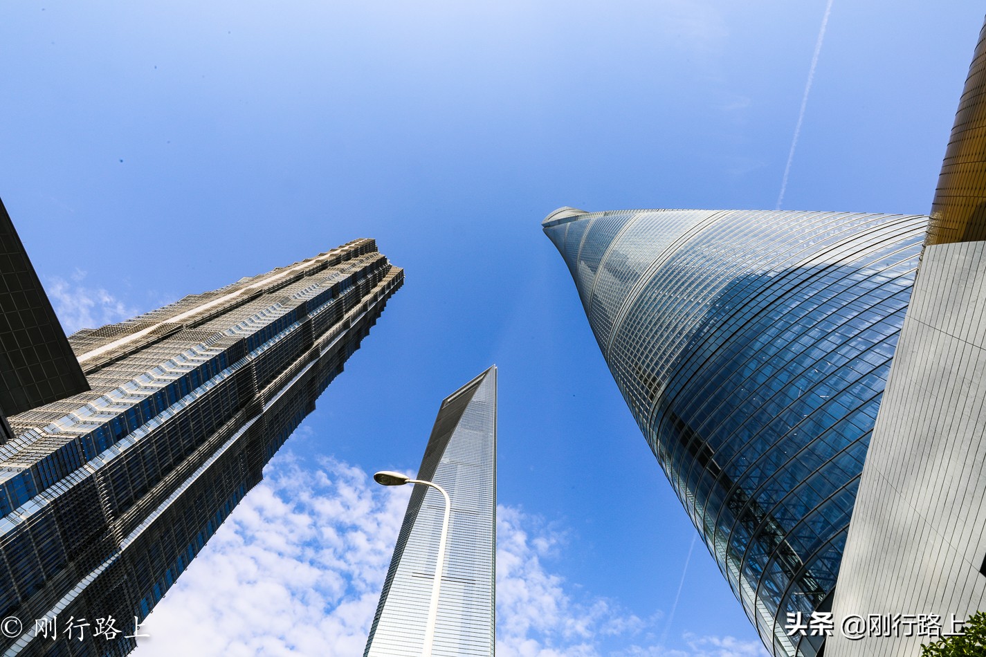 站在最高点看上海夜景,魔都上海金融中心
