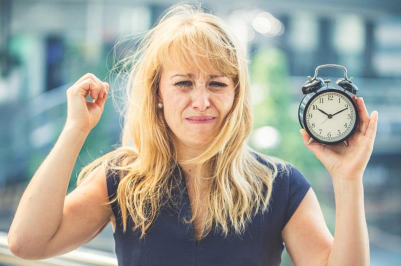 情窦初开的女孩该怎么引导,儿子情窦初开家长怎么引导