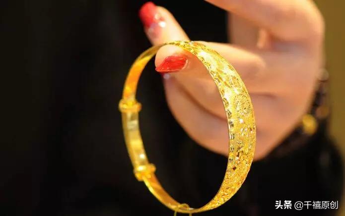 金戒指变形了怎么办？首饰受损，可不能马虎对待