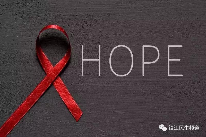 那年妻子刚生完孩子,他出差染上了艾滋病……