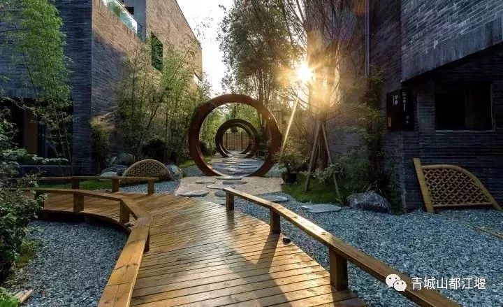 春节住哪里？水灵妹儿为你奉上都江堰最全住宿攻略，快来这里过一个幸福团圆年~