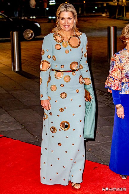 梅根哈里王子礼服,梅根王室礼服