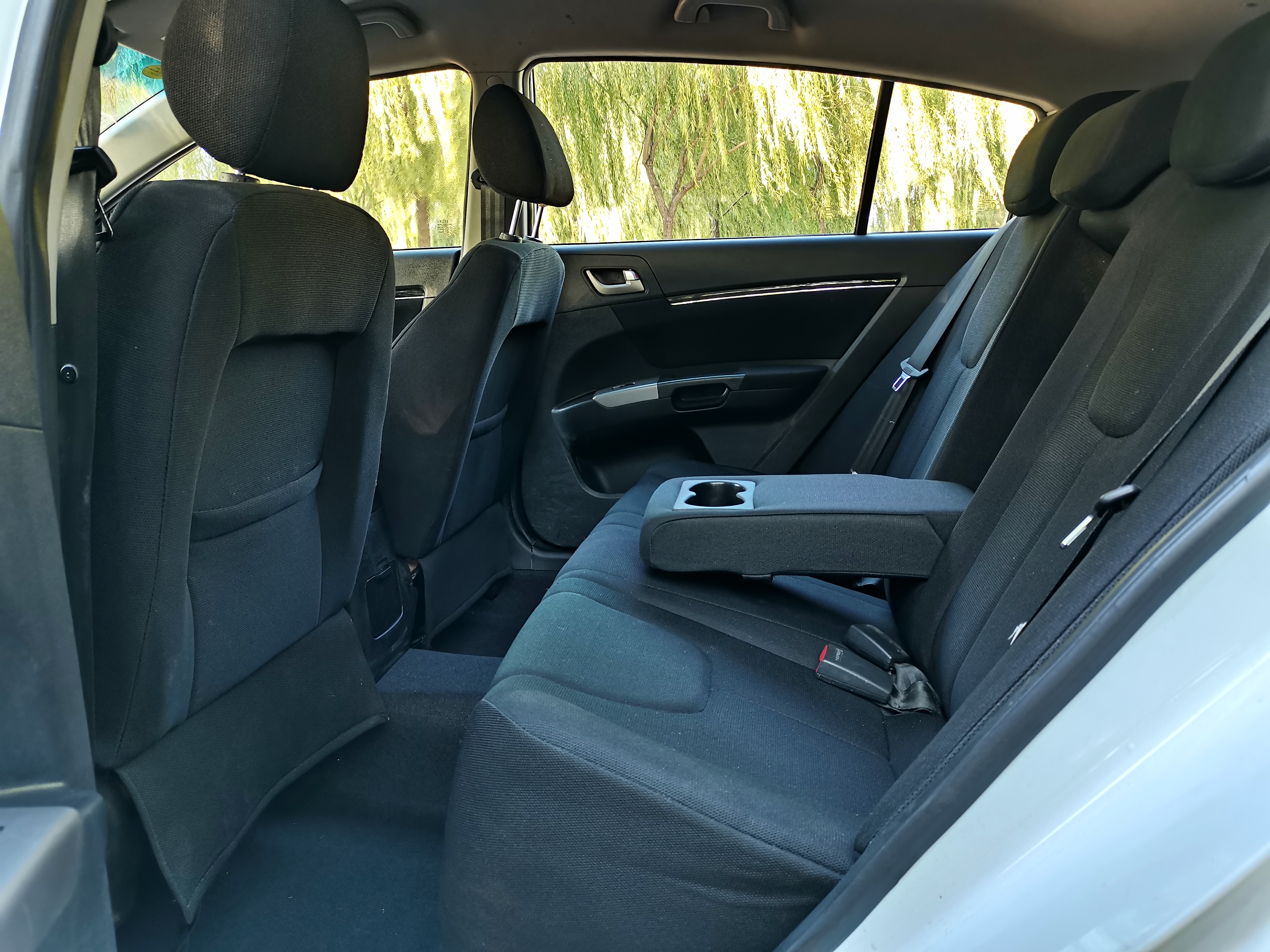 吉利帝豪ec7发动机舱图解,吉利帝豪ec7是正时皮带吗