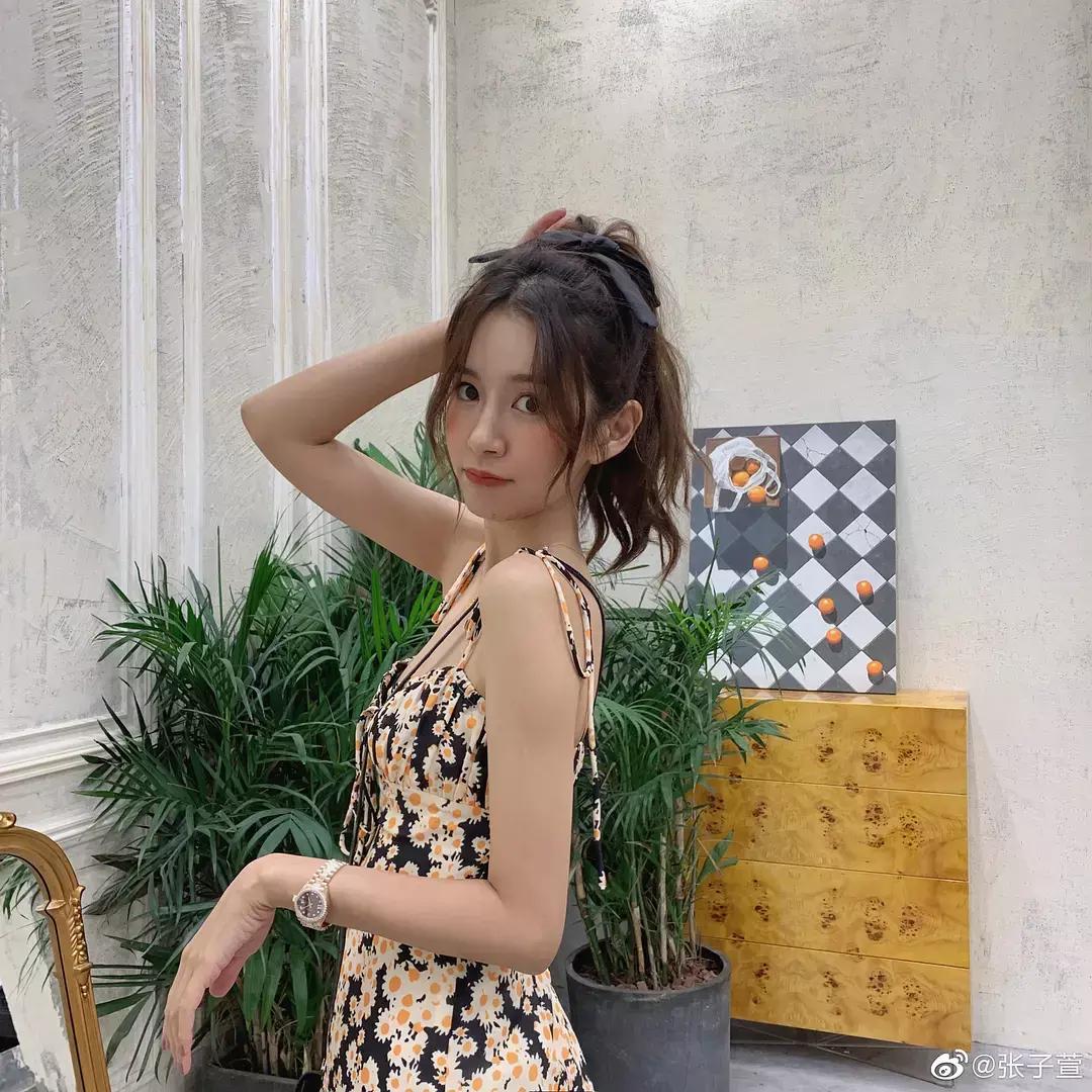 mo&co杨幂照片,moco杨幂图像