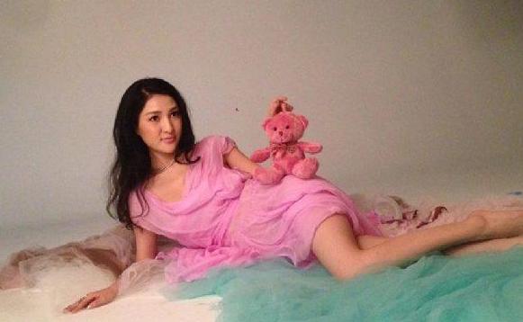 炫富郭美美,炫富鼻祖郭美美