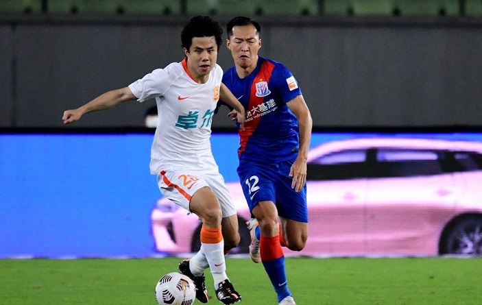 孙颖莎夸赞伊藤美诚,孙颖莎和伊藤美诚台下互动