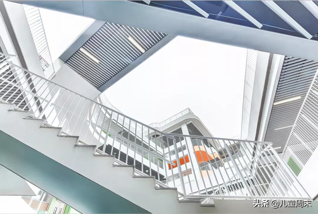 探校|小班+双语教学，万科重磅打造的双语学校是什么样的？