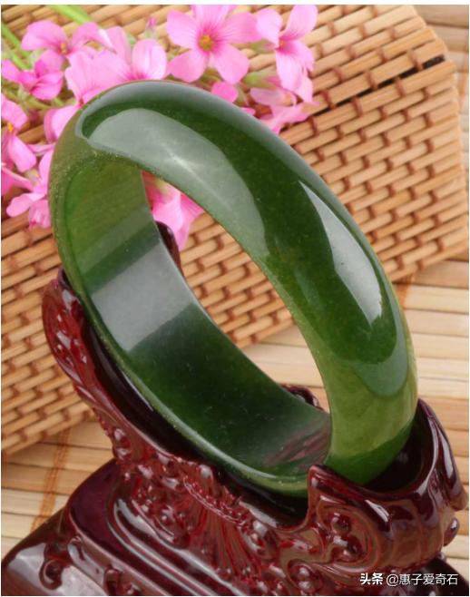 台湾顶级珍稀奇石,顶级玉石奇石