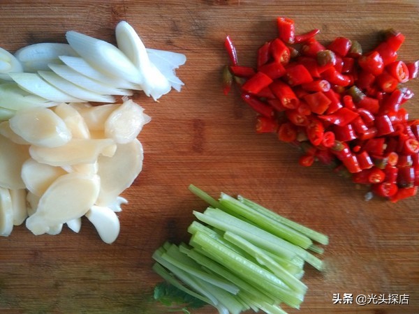 万州烤鱼炒底料的配方,万州烤鱼酱料配方教程