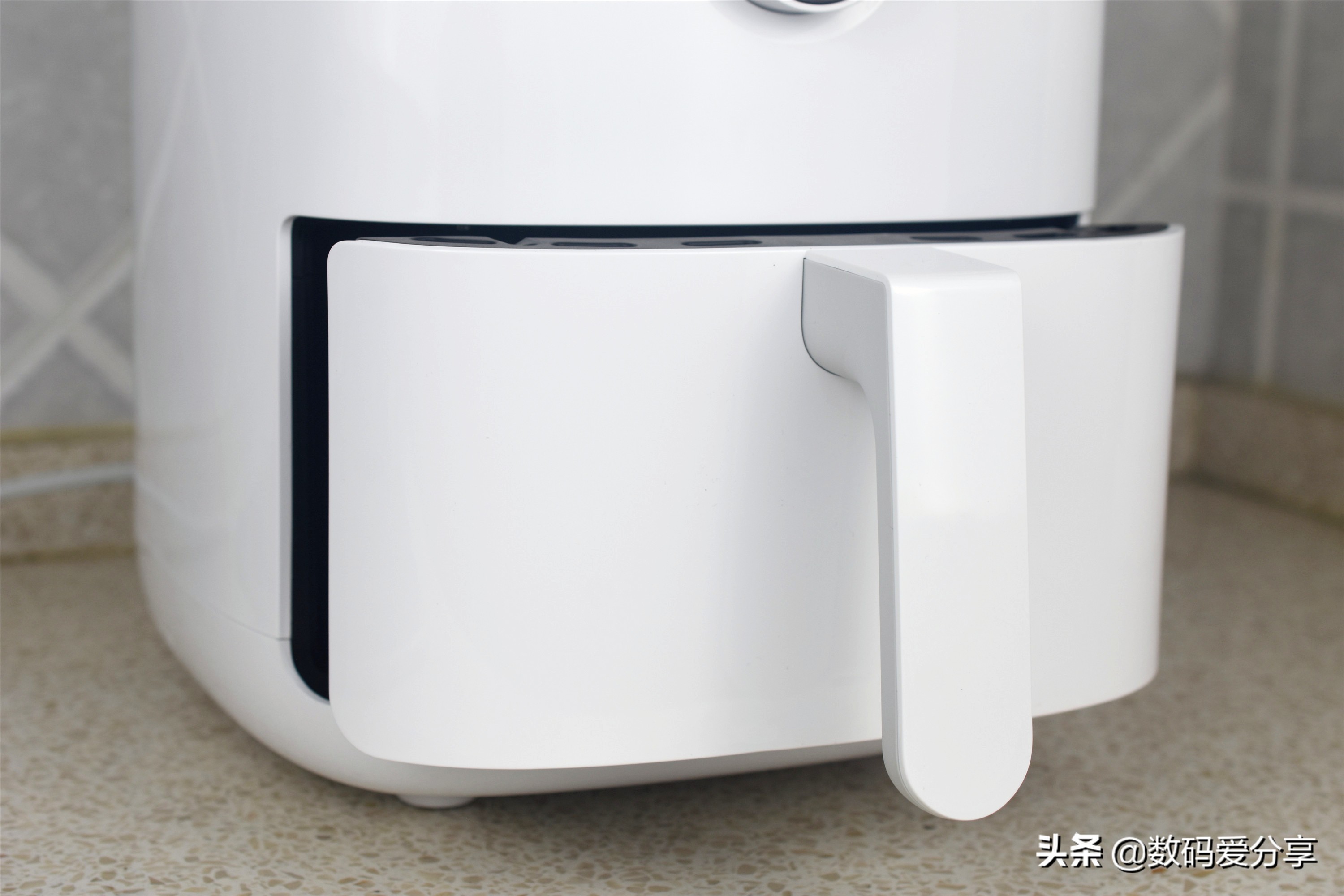 米家智能空气炸锅嫩烤版,米家智能空气炸锅3.5l手动操作