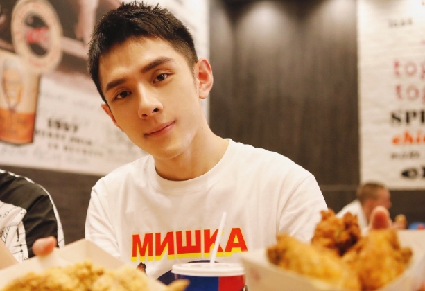 李佳琦口红背后的真相，真的值得买么？