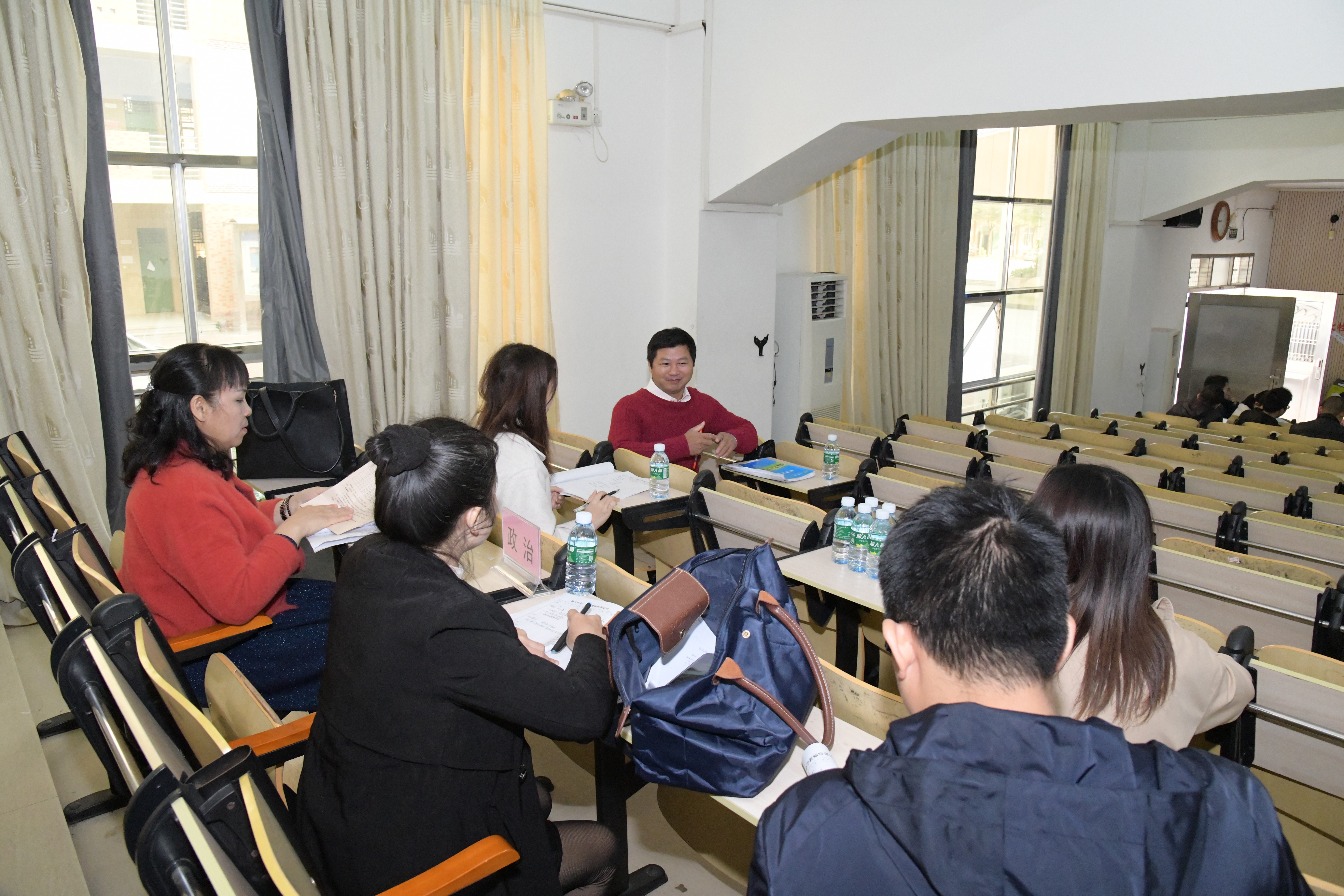 廉江良垌湛江一中对接学校,结对共建促交流教研互动共成长