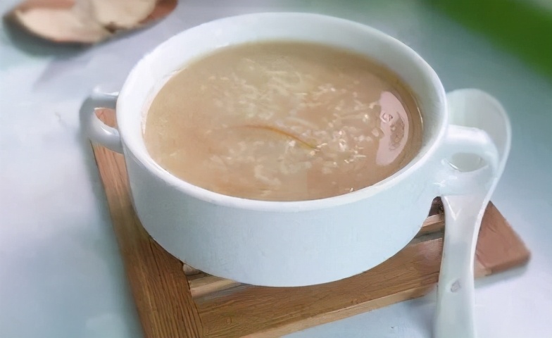 出现自汗,手汗脚汗自汗盗汗中成药全解决