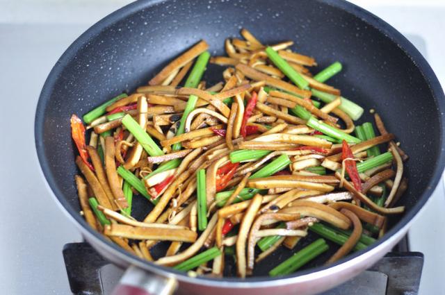 怎么样做出来的豆腐干好吃,怎样做出来的豆腐干筋道