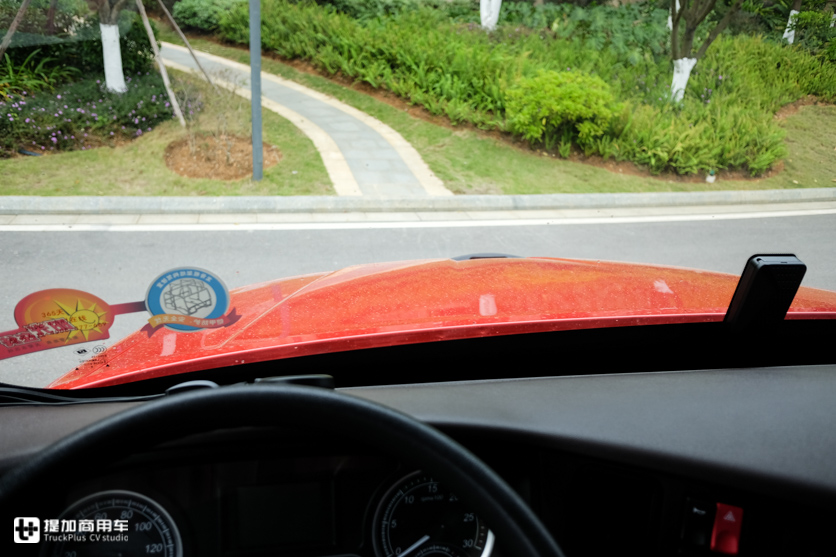 30万左右的卡车,30万国六牵引车