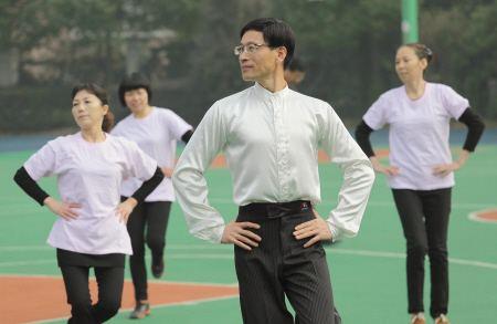 中老年学习舞蹈的情况有哪些,中老年学舞蹈的基础训练有哪些