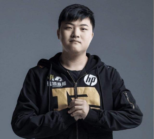 uzi碰到敲钟牛,uzi打排位遇到主播