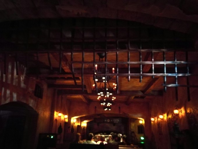 迪士尼秋日巡游完整版,平价版迪士尼游玩攻略