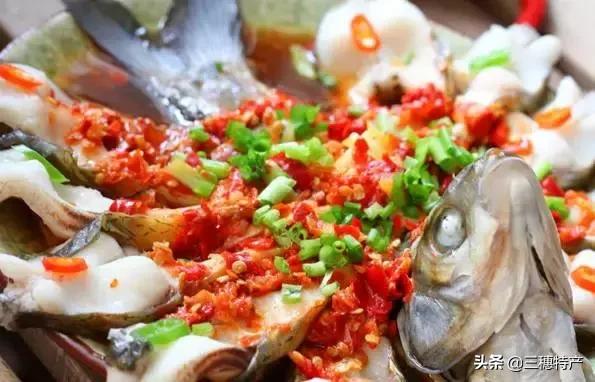 剁椒孔雀鱼的做法,剁椒孔雀开屏清蒸鱼