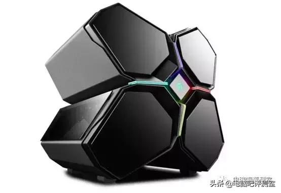 【装机帮扶站】第383期：异型主机之桌面上的三角空间站