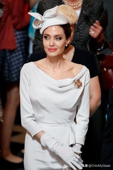 安吉丽娜朱莉最新写真照,欧美安吉丽娜朱莉个人写真