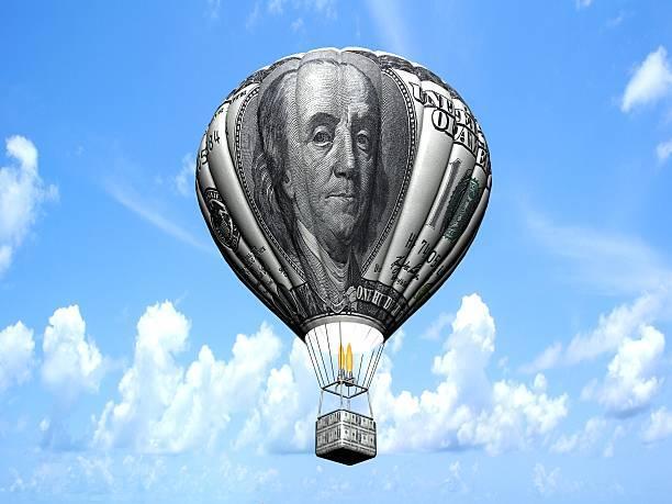 美元一枝独秀变得淡然无味,外媒:亚洲最好用人民币交易石油,为何