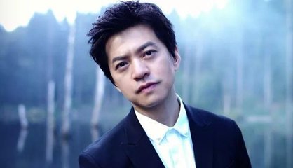 卧蚕和眼袋的区别在哪里,卧蚕和眼袋的区别照片