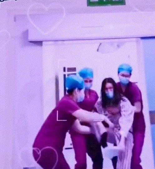 史上最硬核产妇生孩子,最霸气产妇出来打老公后续