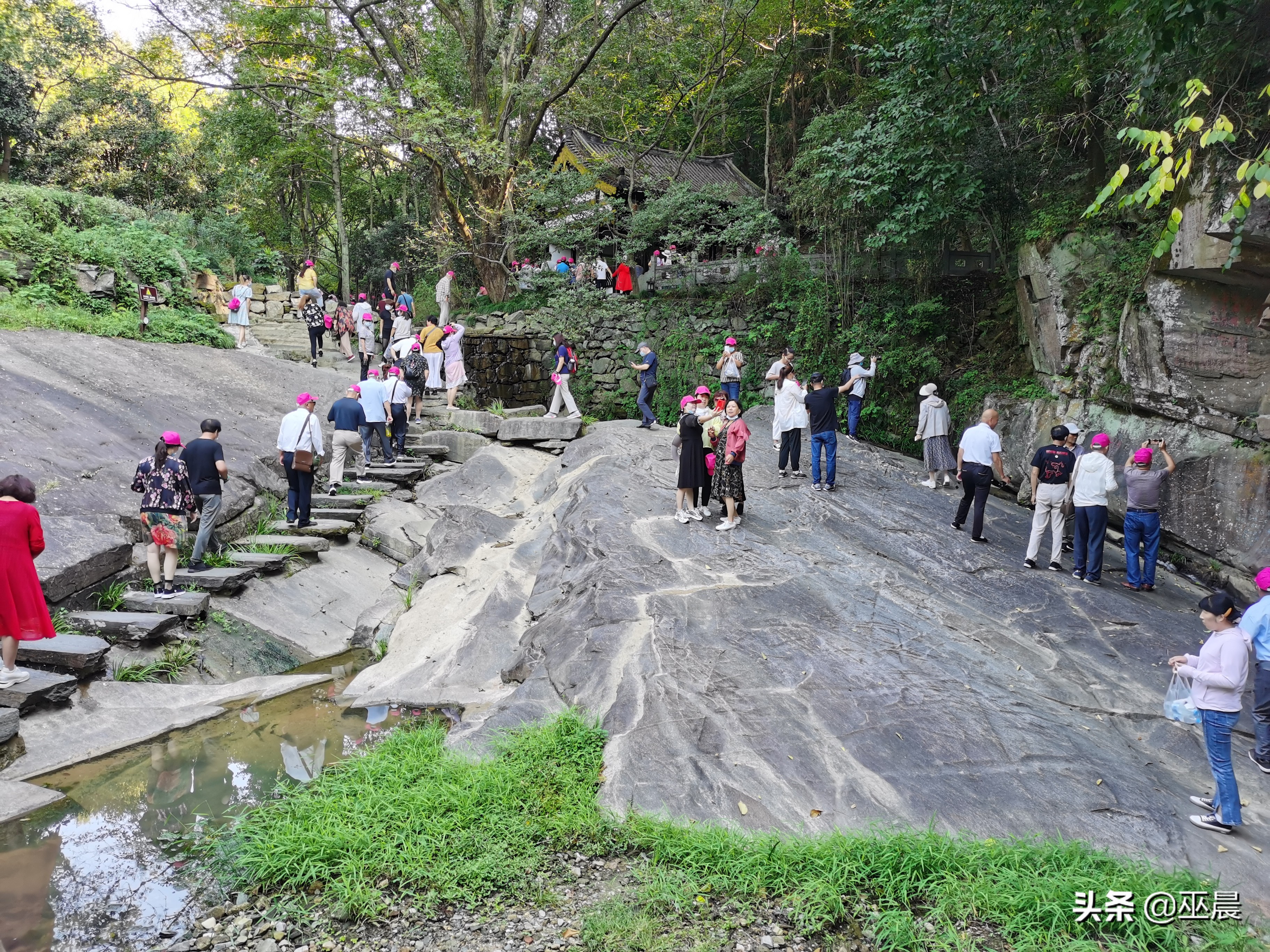 天柱山摩崖石刻的介绍,天柱山三河古镇二日游