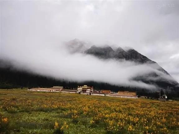 8月格聂c线,8月走格聂南线穿什么