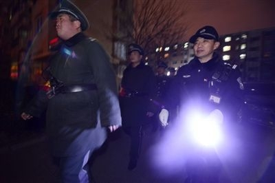 夜店保安的真实生活,夜店保安真实生活
