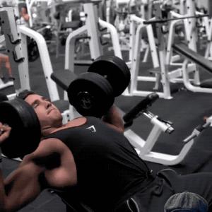 胸部下垂怎样有效练胸大肌,练胸后如何全方位放松胸大肌