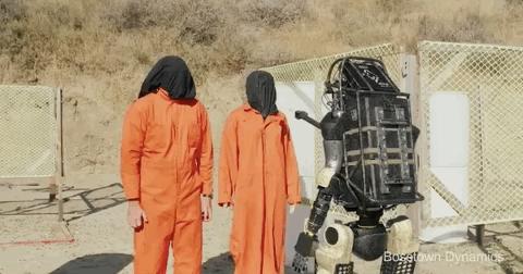 鏆村姏瀵瑰緟娉㈠+椤垮姩鍔涙満鍣ㄤ汉,娉㈠+椤垮姩鍔涙満鍣ㄤ汉琚檺