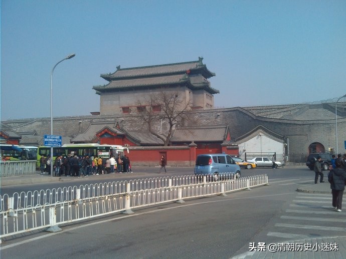 明清老北京城门示意图,德胜门城楼的历史