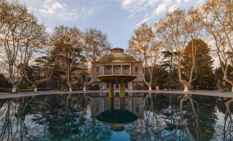 破天荒！论文发得好，985大学超市能打折，学生：导师转眼变代购