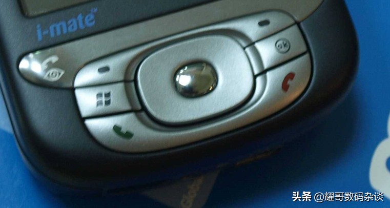 三星与华为用的是一个系统吗,三星和华为旗舰手机