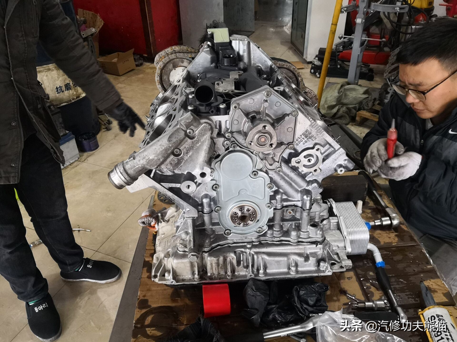 大众途锐急加速发动机故障灯点亮,大众新款途锐车子烧机油