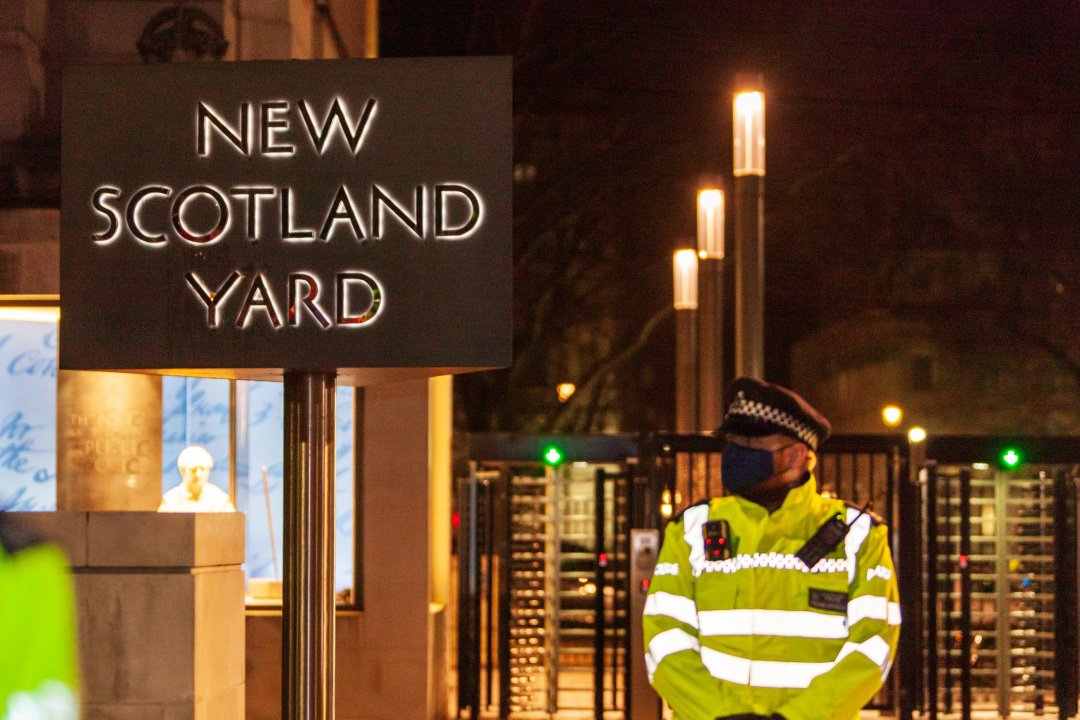 如何欺负一个人,怎样欺负一个人