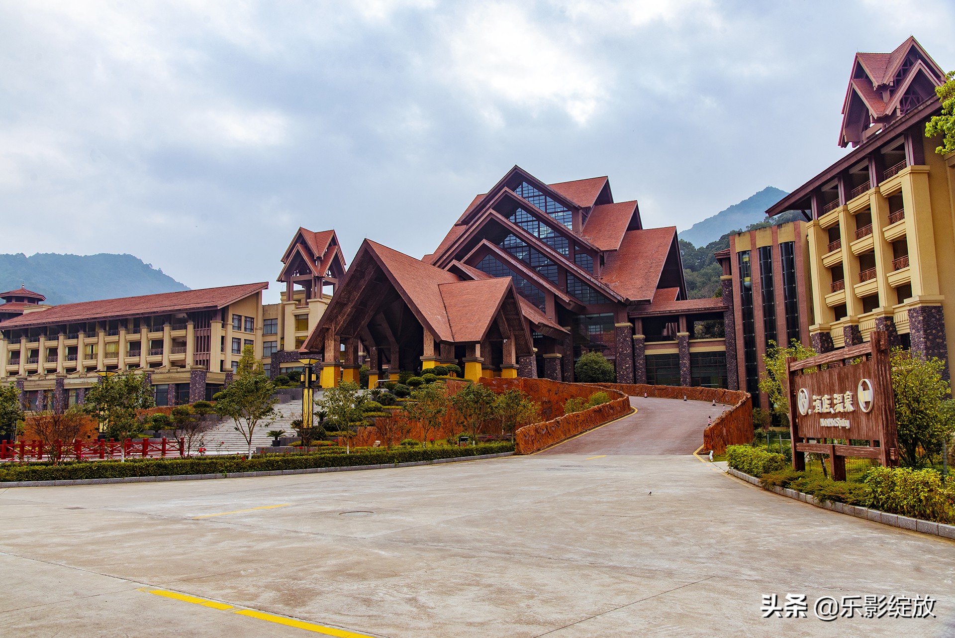 广州经律论文化旅游小镇,经律论文化旅游小镇电话