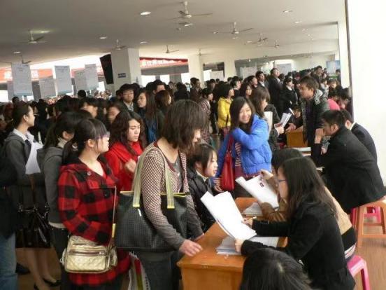 家庭收入“等级表”公布，5级以上容易出高材生，你家是第几级？